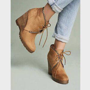 ANTHROPOLOGIE Vanessa Wu Wedge Booties sz 9